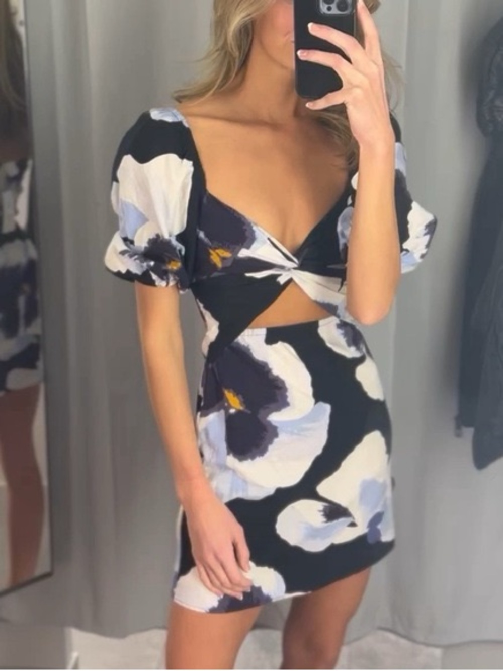 H&M linen blend dress with White and Light Blue Floral Print